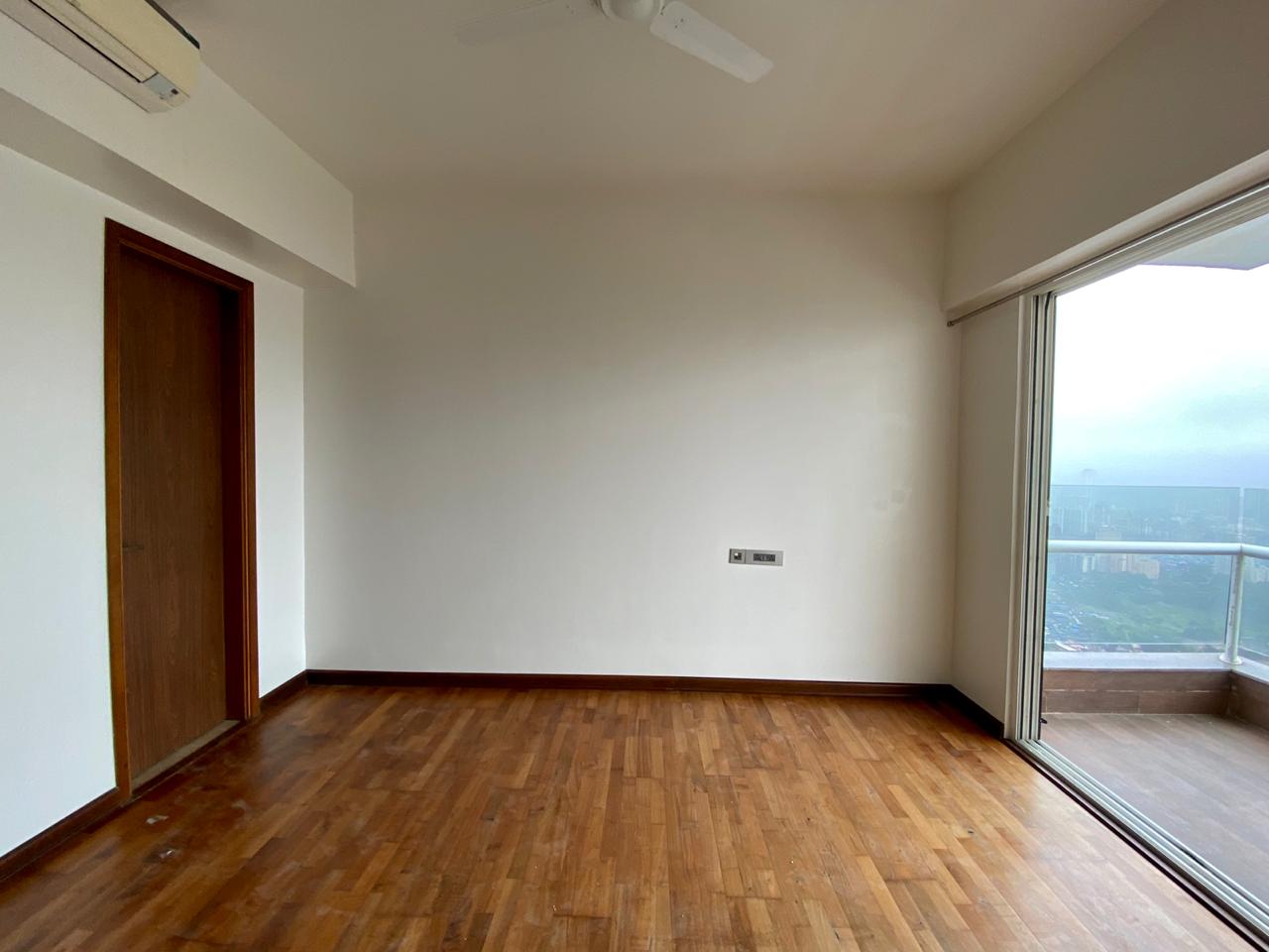 3 BHK 1693 Sq.Ft. Apartment in Omkar Alta Monte