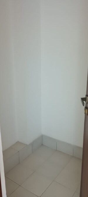 Room in 2 BHK Apartment at Omkar Alta Monte, Malad East – for Sale