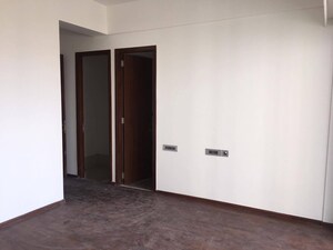 Room in 2 BHK Apartment at Omkar Alta Monte, Malad East – for Rent