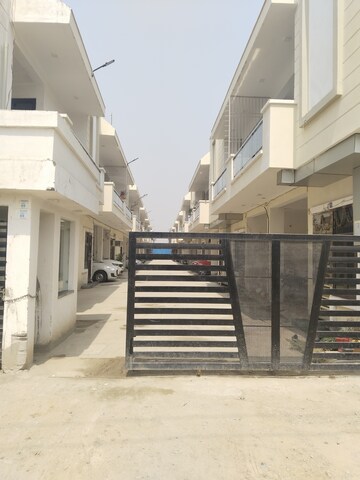 4 BHK Villa – Exterior View View at Vaidpura - for Rent