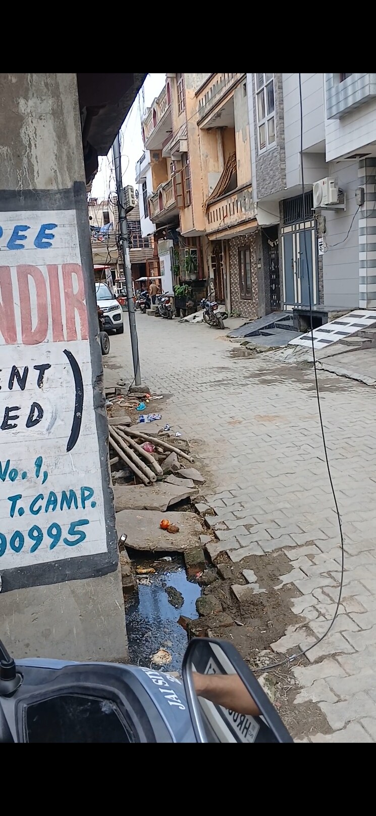 Nearby, tehsil camp 6 Bedroom 100 Sq.Yd. Independent House In Tehsil Camp Panipat 9548822