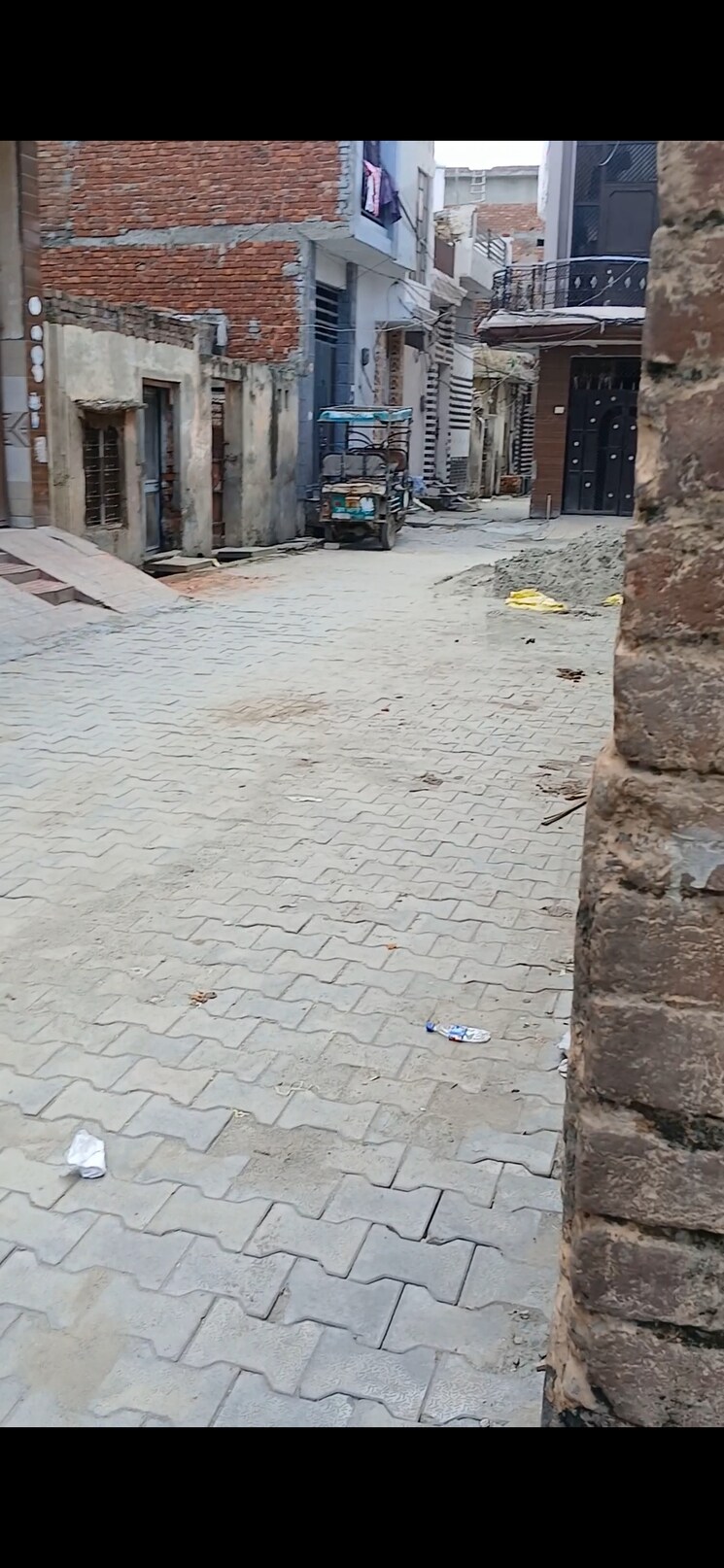  Parking, tehsil camp 6 Bedroom 100 Sq.Yd. Independent House In Tehsil Camp Panipat 9548822