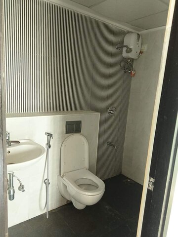 Bathroom in 2.5 BHK Apartment at Lodha Palava Florea A To D, Dombivli East – for Rent