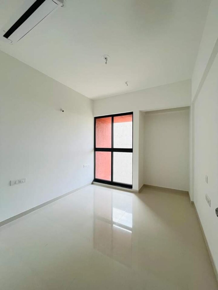 Room, lodha-lakeshore-greens 2.5 Bedroom 859 Sq.Ft. Apartment In Dombivli East Thane 9548832