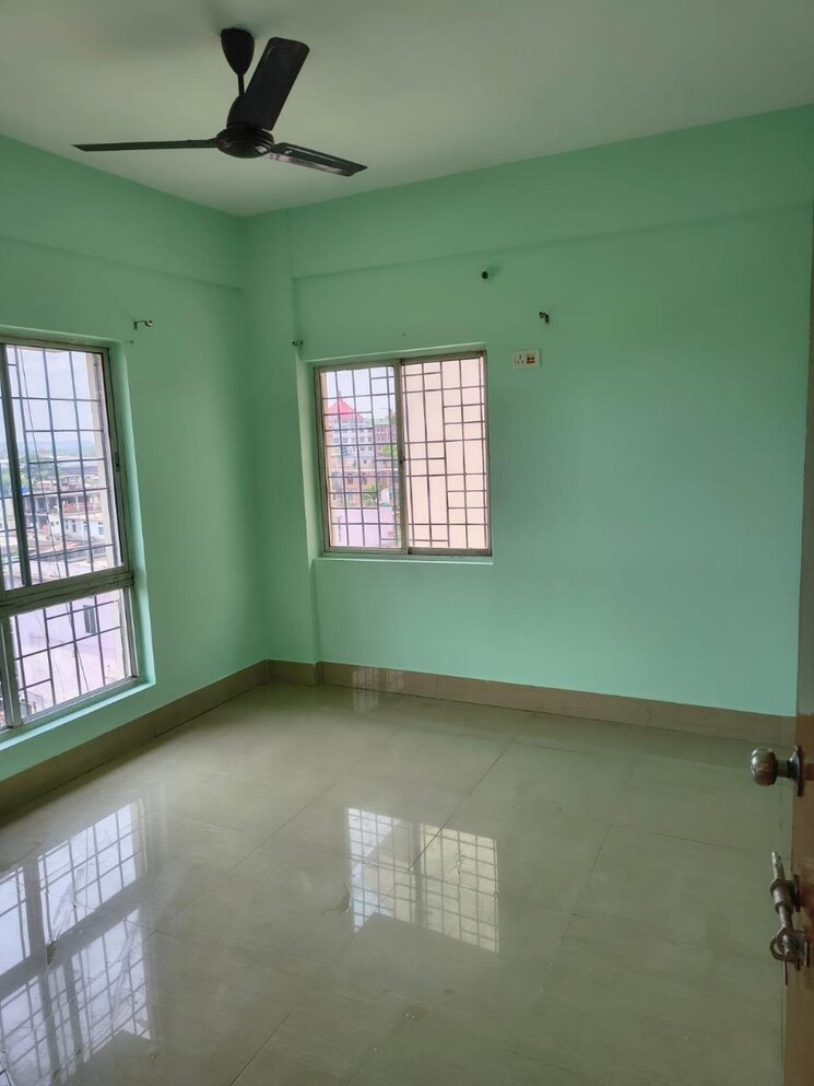 Room, azara 3 Bedroom 1250 Sq.Ft. Builder Floor In Azara Guwahati 9548840