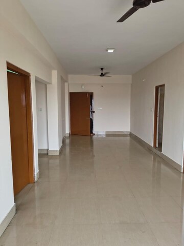 Room in 3 BHK Builder Floor at Azara – for Rent