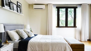 Bedroom in 2 BHK Apartment at Oberoi Mall, Goregaon East – for Rent