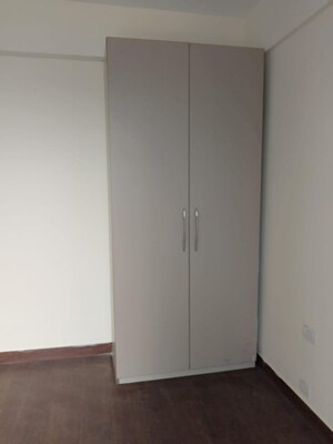 Room in 2 BHK Apartment at Shree Vardhman Mantra, Sector 67 – for Rent