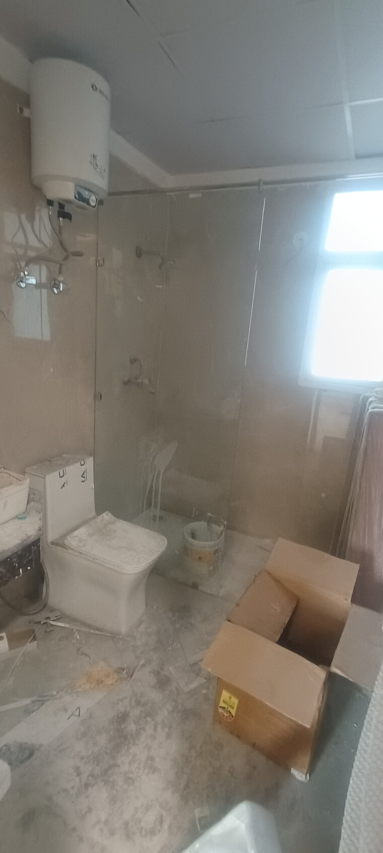 Bathroom, sikka-kimantra-greens 3.5 Bedroom 1695 Sq.Ft. Apartment In Sector 79 Noida 9548862