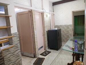 Furnished Amenities in 1 BHK Builder Floor at Lajpat Nagar – for Rent