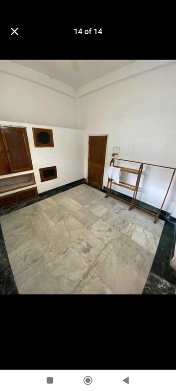 Room in 5 BHK Villa at Beltola Tiniali Bus Stop – for Rent