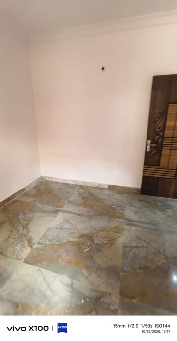 Room in 3 BHK Apartment at Abul Fazal Enclave Part 1 – for Sale