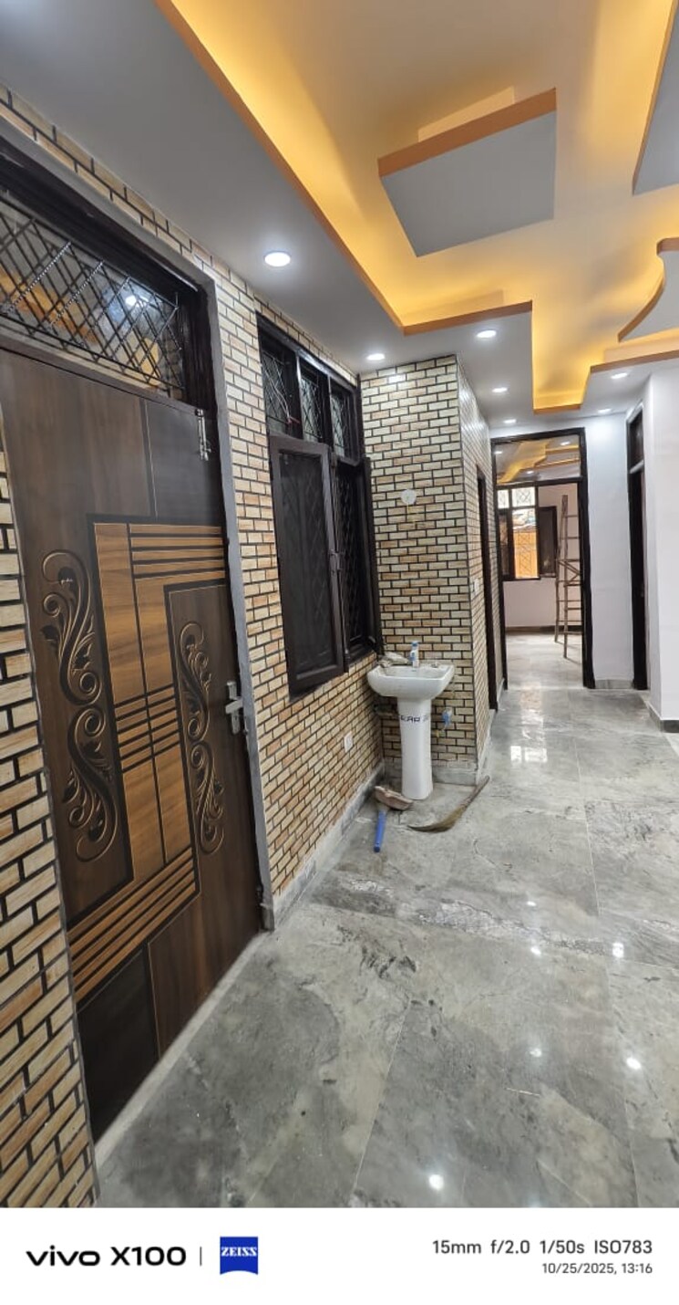 Other, abul fazal enclave part 1 3 Bedroom 900 Sq.Ft. Apartment In Abul Fazal Enclave Part 1 Delhi 9548908