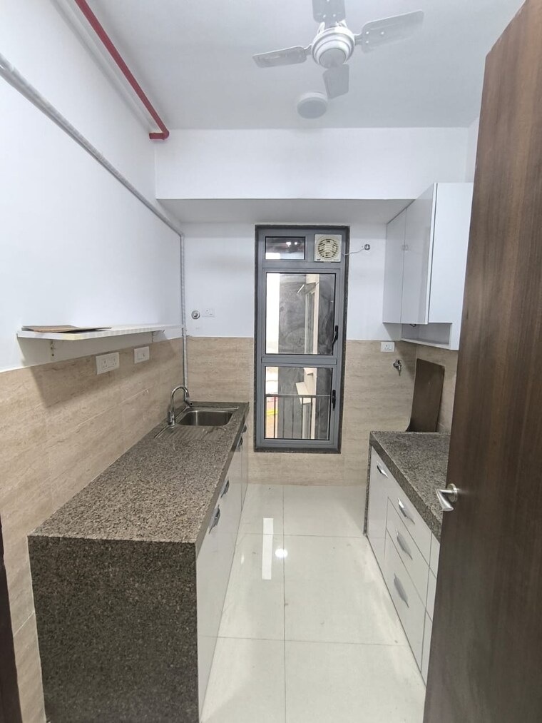 undefined, sunteck-city-avenue-4 2 Bedroom 644 Sq.Ft. Apartment In Goregaon West Mumbai 9548929