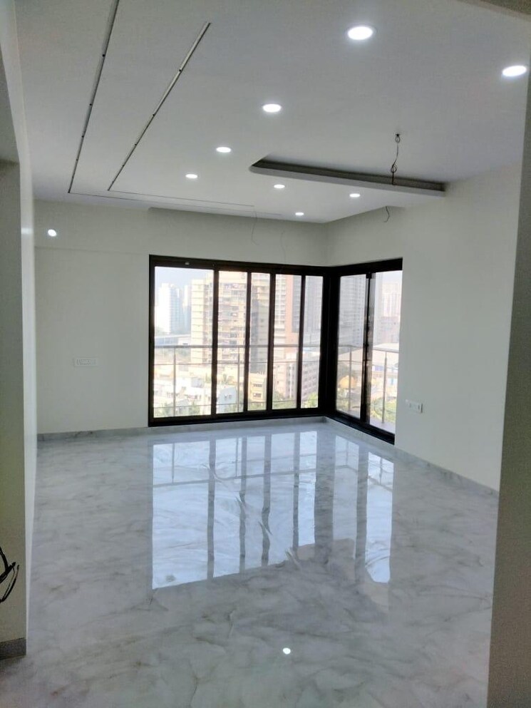 Room, dn nagar 3 Bedroom 1670 Sq.Ft. Apartment In Dn Nagar Mumbai 9548934