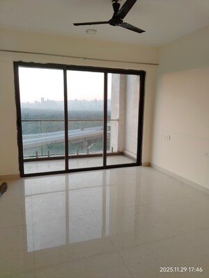 Bedroom in 3 BHK Apartment at Piramal Sunteck Signia Waterfront, Airoli Sector 14 – for Rent