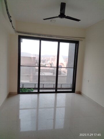 Bedroom in 3 BHK Apartment at Piramal Sunteck Signia Waterfront, Airoli Sector 14 – for Rent