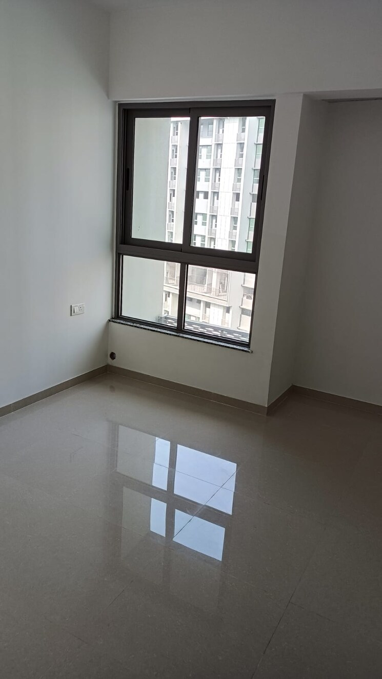Room, kalpataru-immensa 2 Bedroom 599 Sq.Ft. Apartment In Kolshet Road Thane 9548939