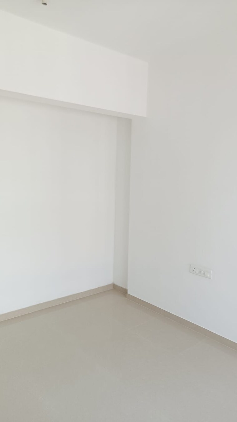 Room, kalpataru-immensa 2 Bedroom 599 Sq.Ft. Apartment In Kolshet Road Thane 9548939