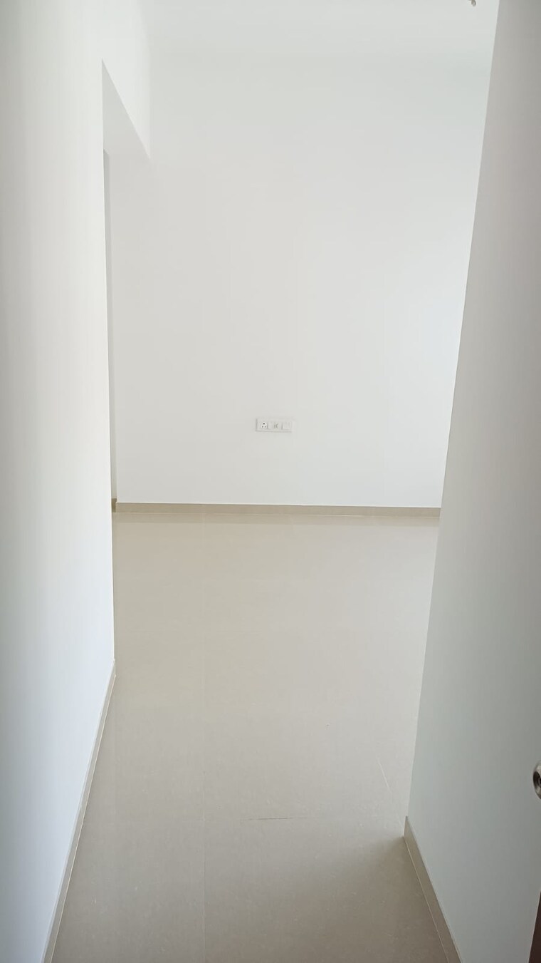 Room, kalpataru-immensa 2 Bedroom 599 Sq.Ft. Apartment In Kolshet Road Thane 9548939