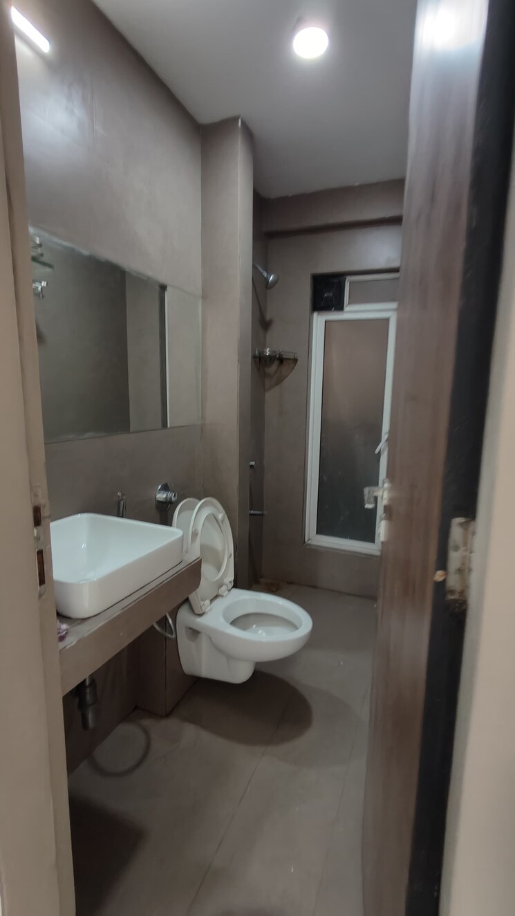 Bathroom, akshar-green-world 2 Bedroom 1245 Sq.Ft. Apartment In Dighe Navi Mumbai 9548946