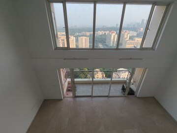  5 BHK Apartment at Hiranandani Tribeca, Ghodbunder Road – for Sale