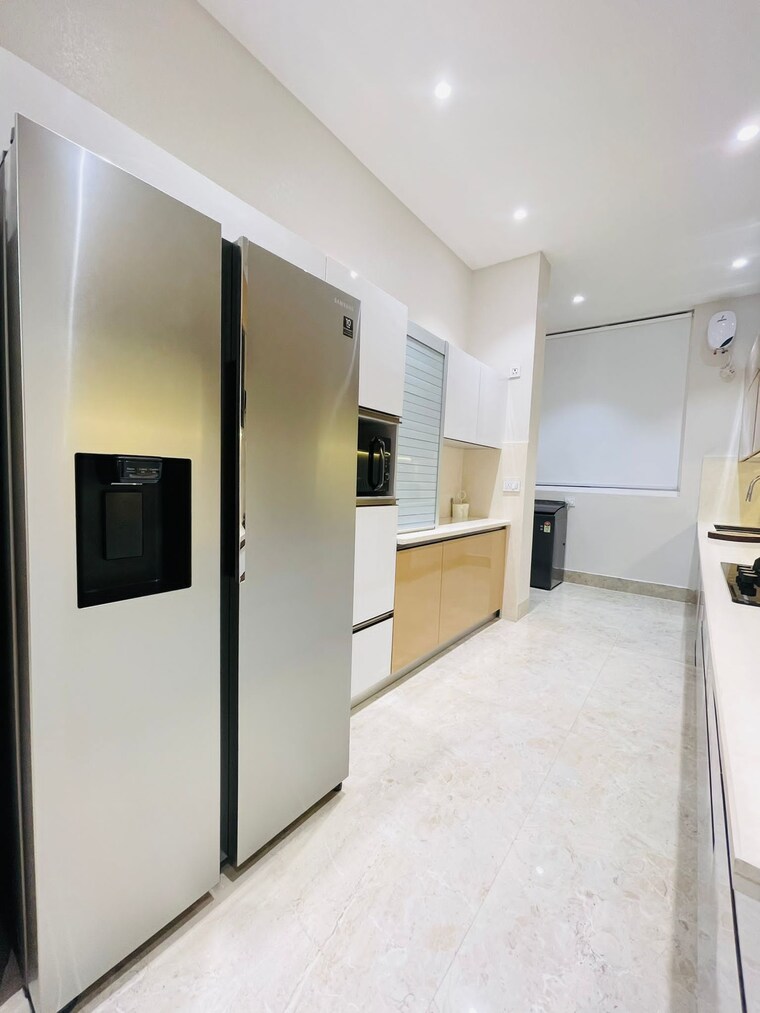 Kitchen, trishla-city 3 Bedroom 1800 Sq.Ft. Apartment In Patiala Road Zirakpur 9548957