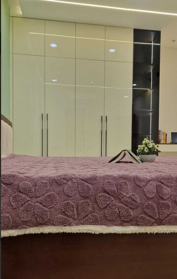 Bedroom in 3 BHK Apartment at Prestige Beverly Hills, Kokapet – for Rent