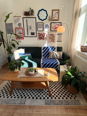 Team Area in 2 BHK Apartment at Dn Nagar – for Rent