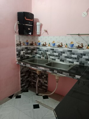 Kitchen in 1.5 BHK Builder Floor at Sector 18 – for Rent