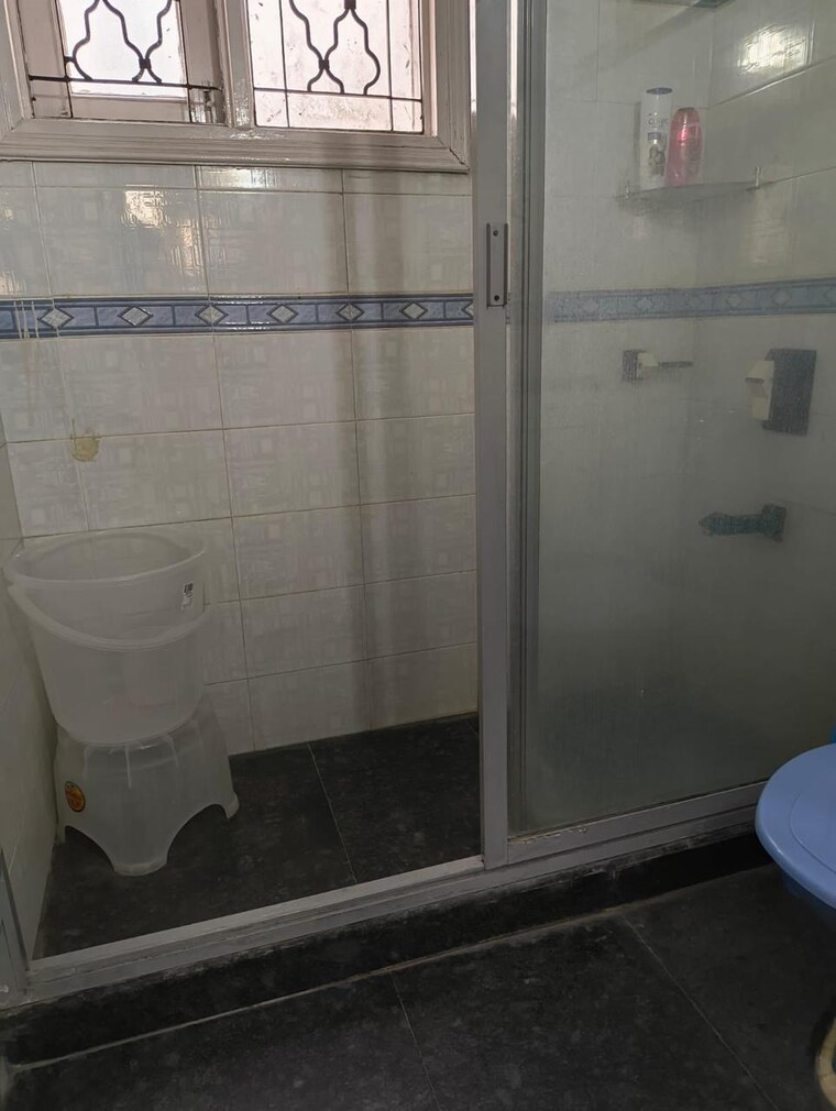 Bathroom, south extension ii 3 Bedroom 500 Sq.Yd. Builder Floor In South Extension ii Delhi 9549027