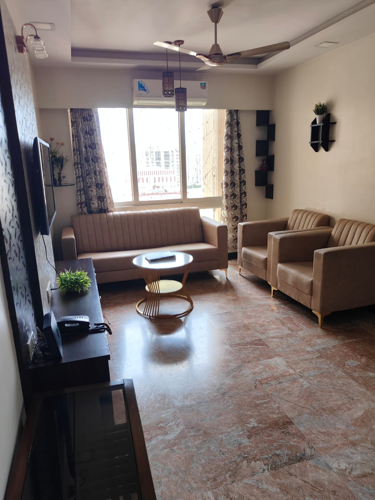 2 BHK 650 Sq.Ft. Apartment in Hiranandani Estate