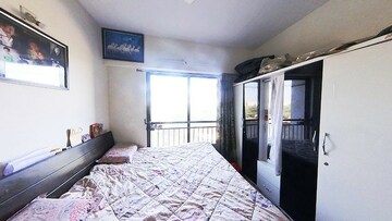 Bedroom in 2 BHK Apartment at Jagatpur – for Rent