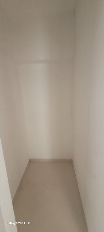 Utility Room in 2 BHK Apartment at Lodha Amara, Kolshet Road – for Rent