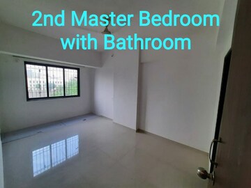 Bedroom in 2 BHK Apartment at Siddharth Enclave Mumbai, Lower Parel – for Sale