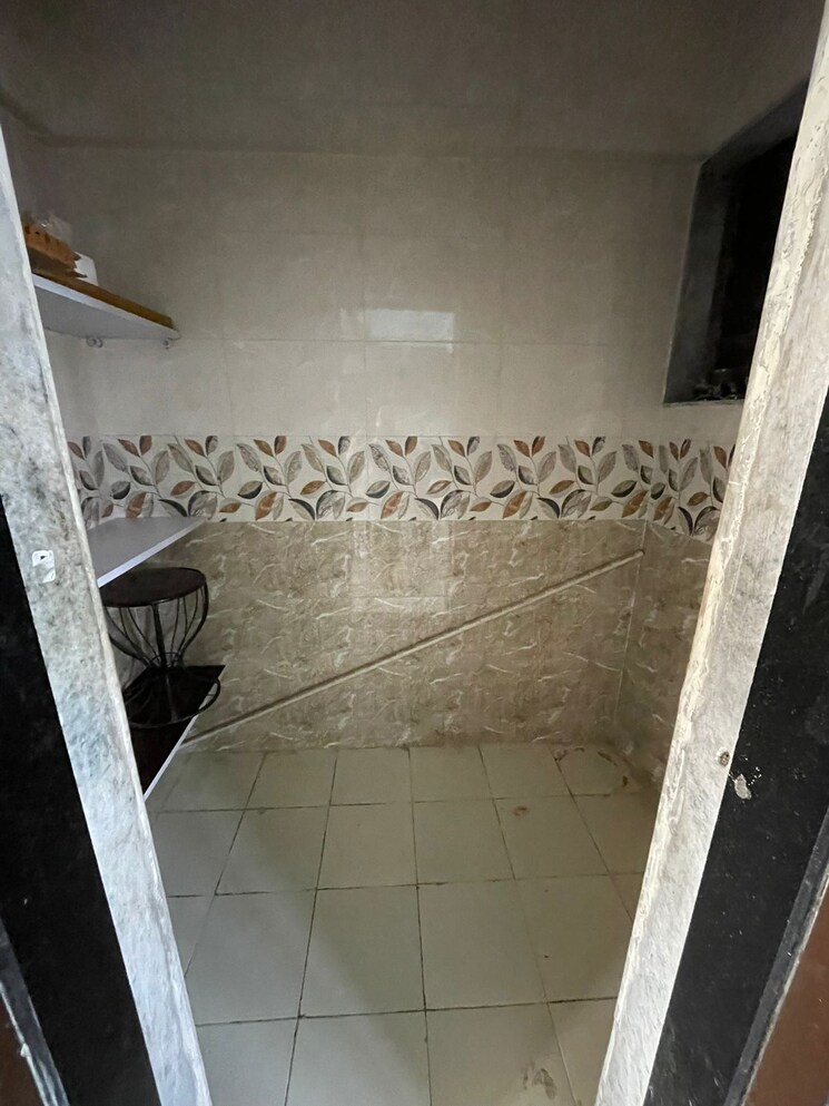 Bathroom, cosmos-jewels 3 Bedroom 960 Sq.Ft. Apartment In Ghodbunder Road Thane 9549170