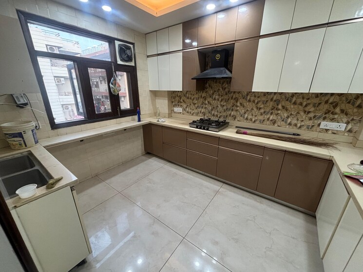 Kitchen, sector 46 4 Bedroom 362 Sq.Yd. Builder Floor In Sector 46 Gurgaon 9549218