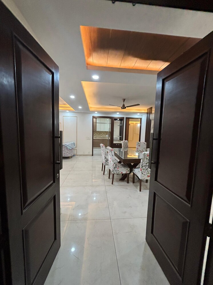 Living Room, sector 46 4 Bedroom 362 Sq.Yd. Builder Floor In Sector 46 Gurgaon 9549218