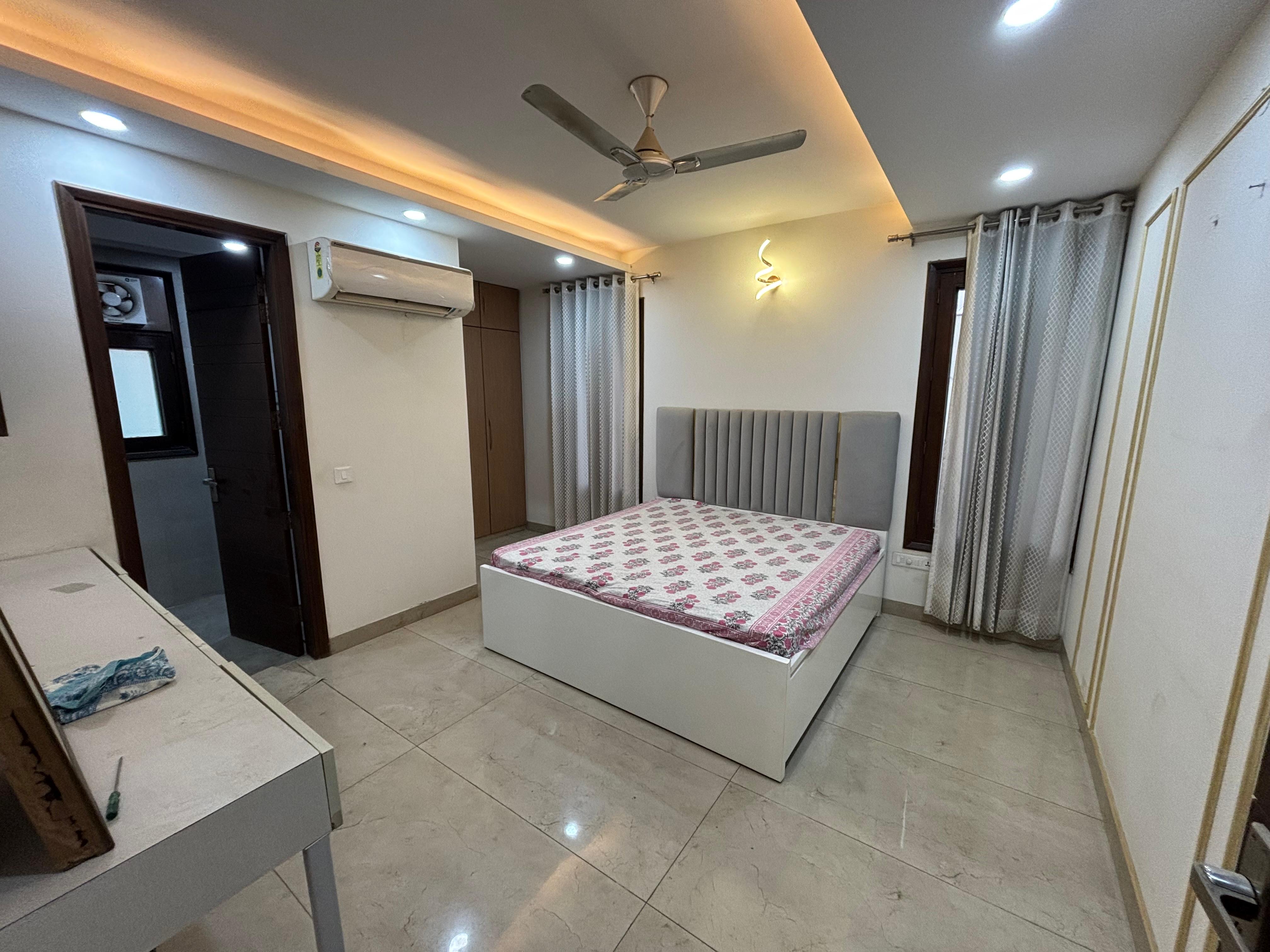 4 BHK Builder Floor For Sale in Sector 46