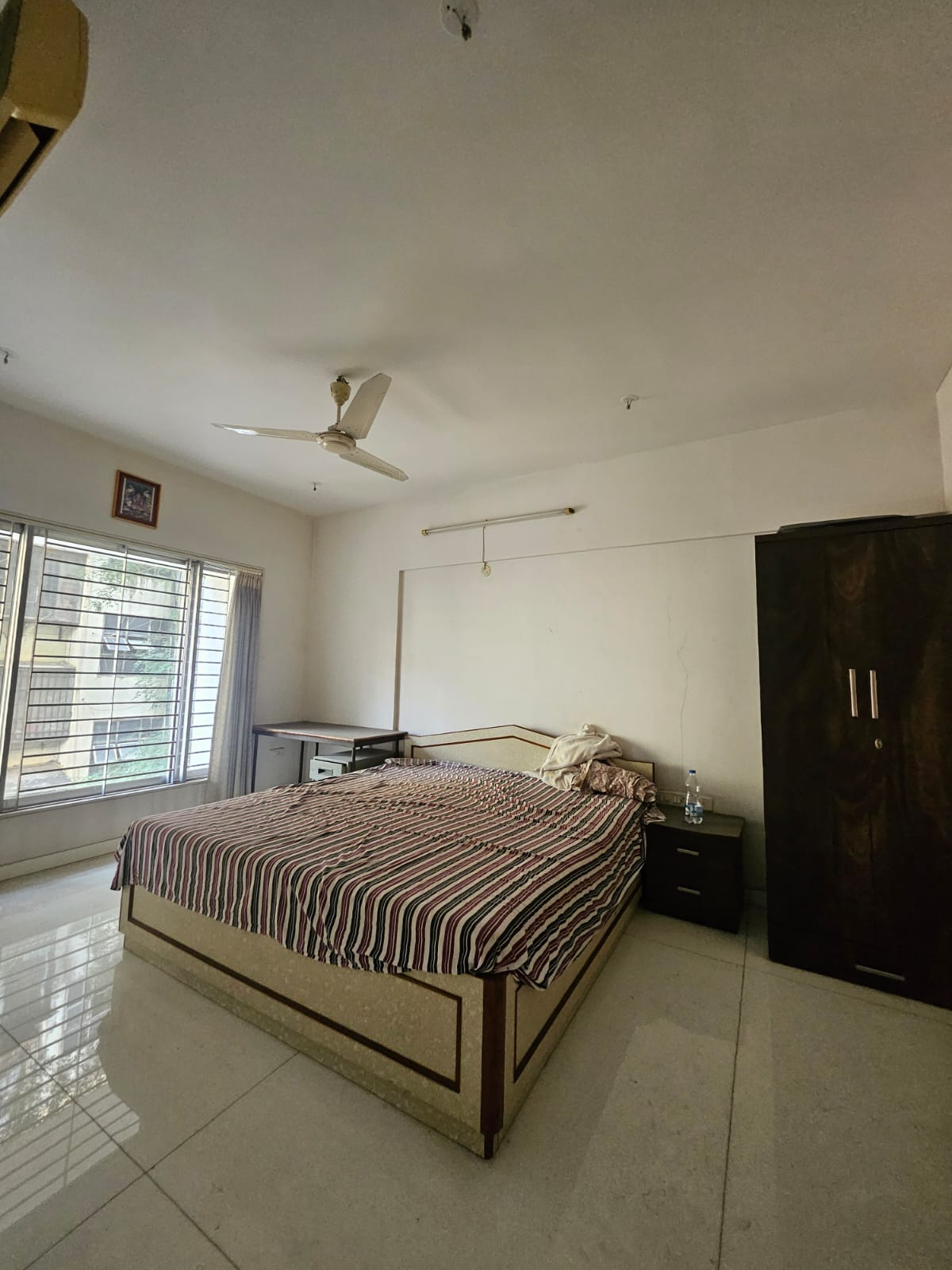 4 BHK + Pooja Room Apartment For Rent in Tulsi Villa Santacruz