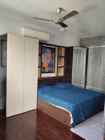 Bedroom in 4 BHK Villa at Tata Primanti Villas, Sector 72 – for Rent