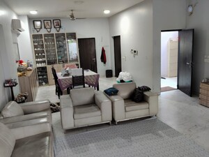 Living Room in 4 BHK Villa at Tata Primanti Villas, Sector 72 – for Rent