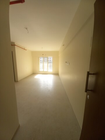 Room in 2 BHK Apartment at Mahavir Square, Manpada – for Rent