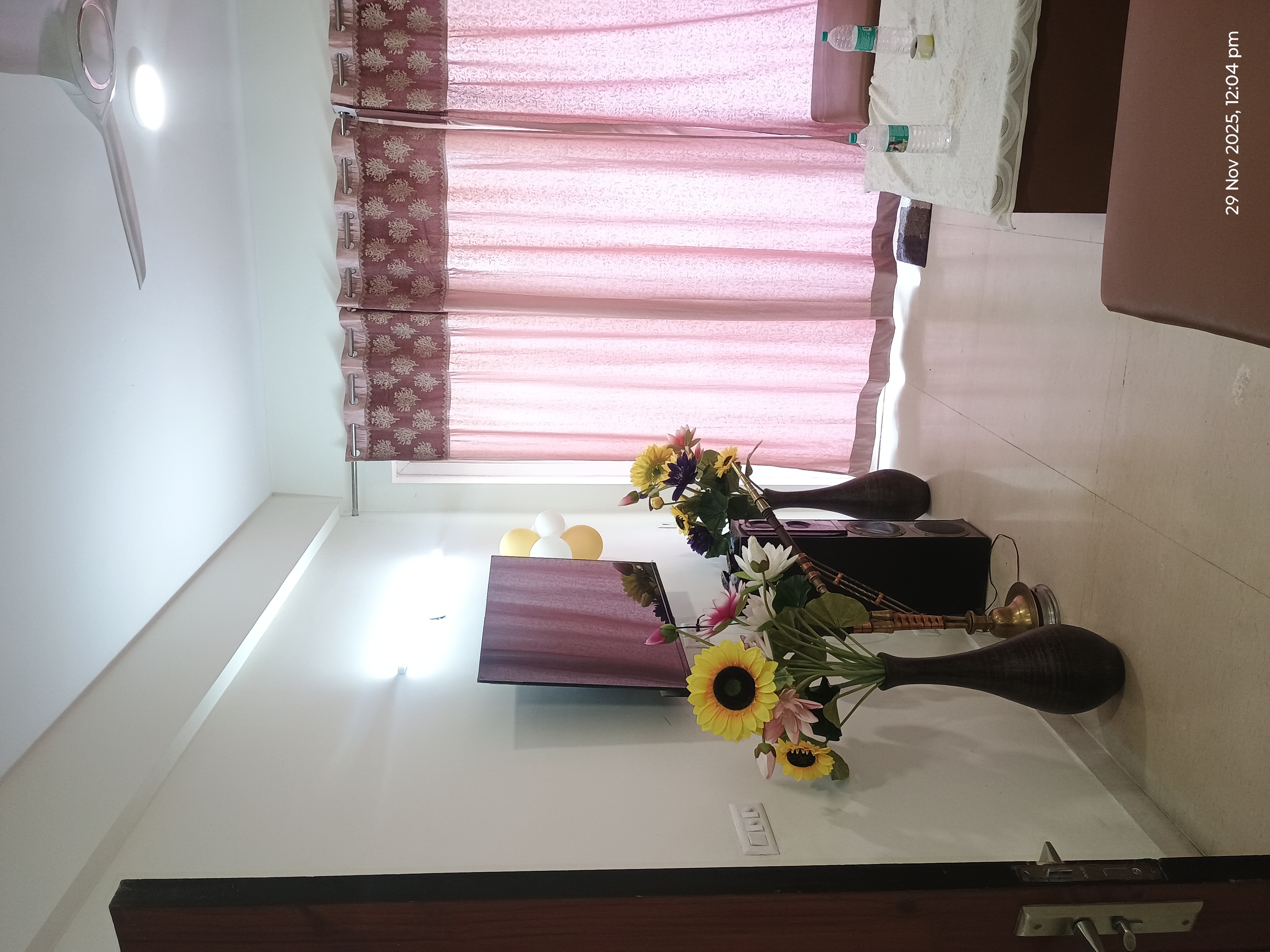 3.5 BHK + Extra Room 2400 Sq.Ft. Builder Floor in BPTP Amstoria