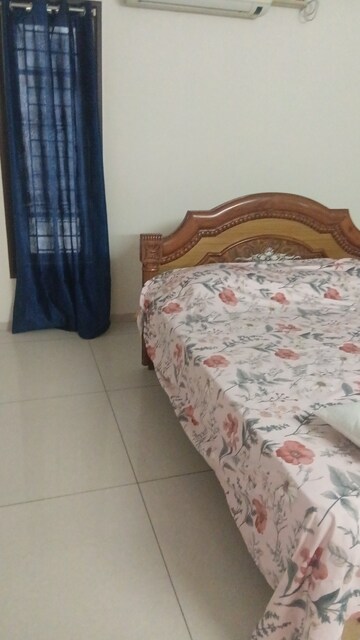 Bedroom in 3 BHK Villa at Puppalaguda – for Rent