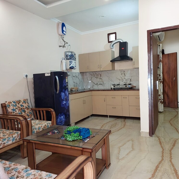 Living Room, kharar road 1 Bedroom 800 Sq.Ft. Builder Floor In Kharar Road Mohali 9549287