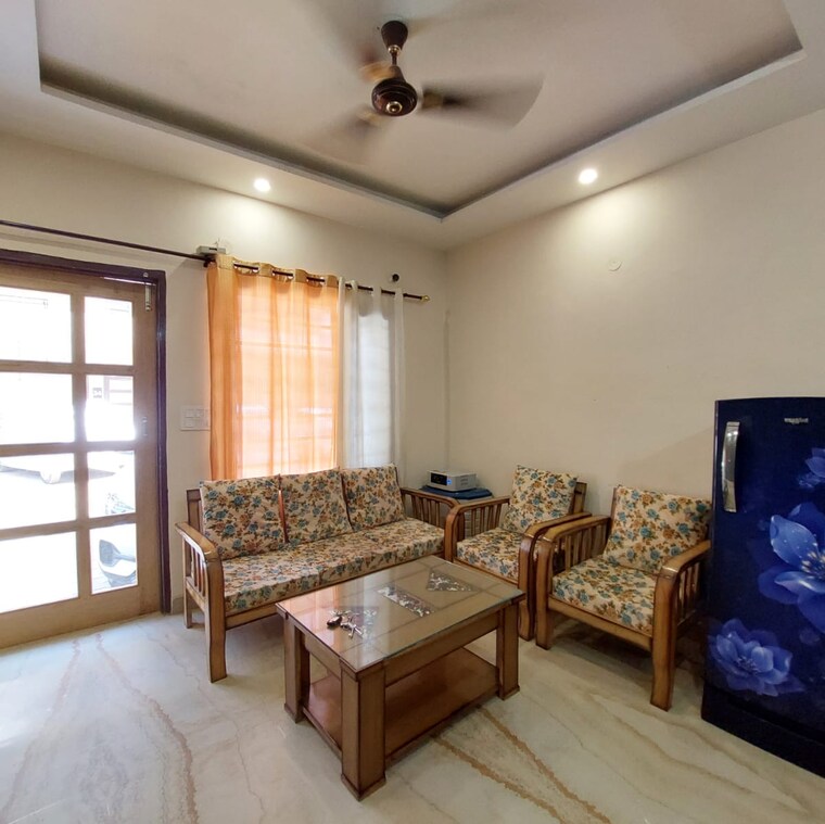 Living Room, kharar road 1 Bedroom 800 Sq.Ft. Builder Floor In Kharar Road Mohali 9549287