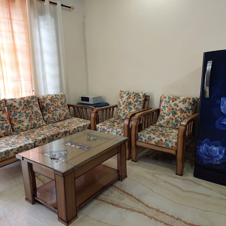 Living Room, kharar road 1 Bedroom 800 Sq.Ft. Builder Floor In Kharar Road Mohali 9549287