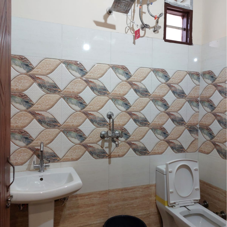 Bathroom, kharar road 1 Bedroom 800 Sq.Ft. Builder Floor In Kharar Road Mohali 9549287