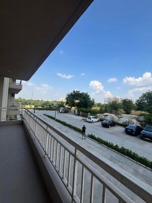 2 BHK Apartment For Rent in Silverglades The Melia, Sohna Sector 35